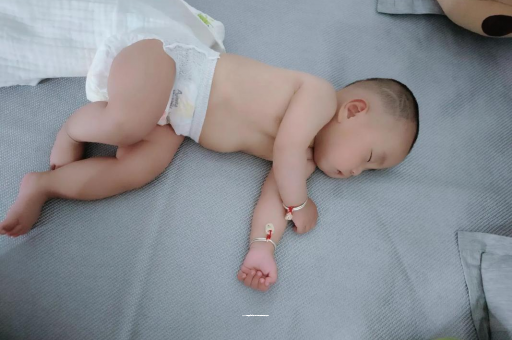 曲靖孕妇快生了肚子疼